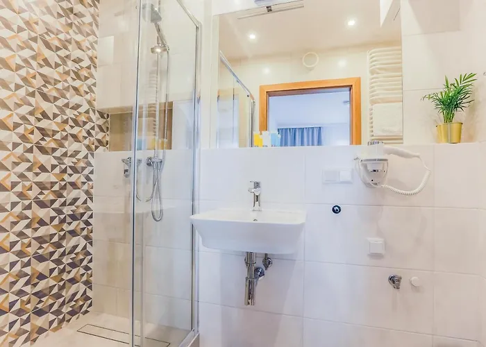 Coin Krakowska Hotel 3*